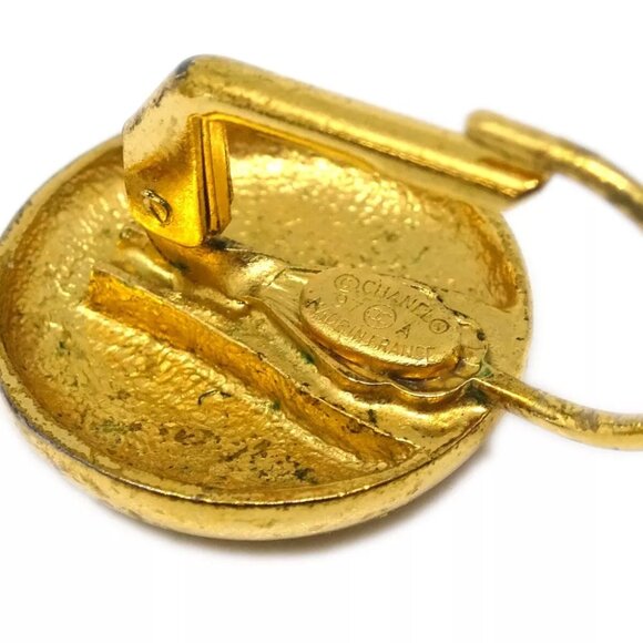 Chanel CC Button Earrings Clip-On Gold 97A 134175 - Picture 4 of 4